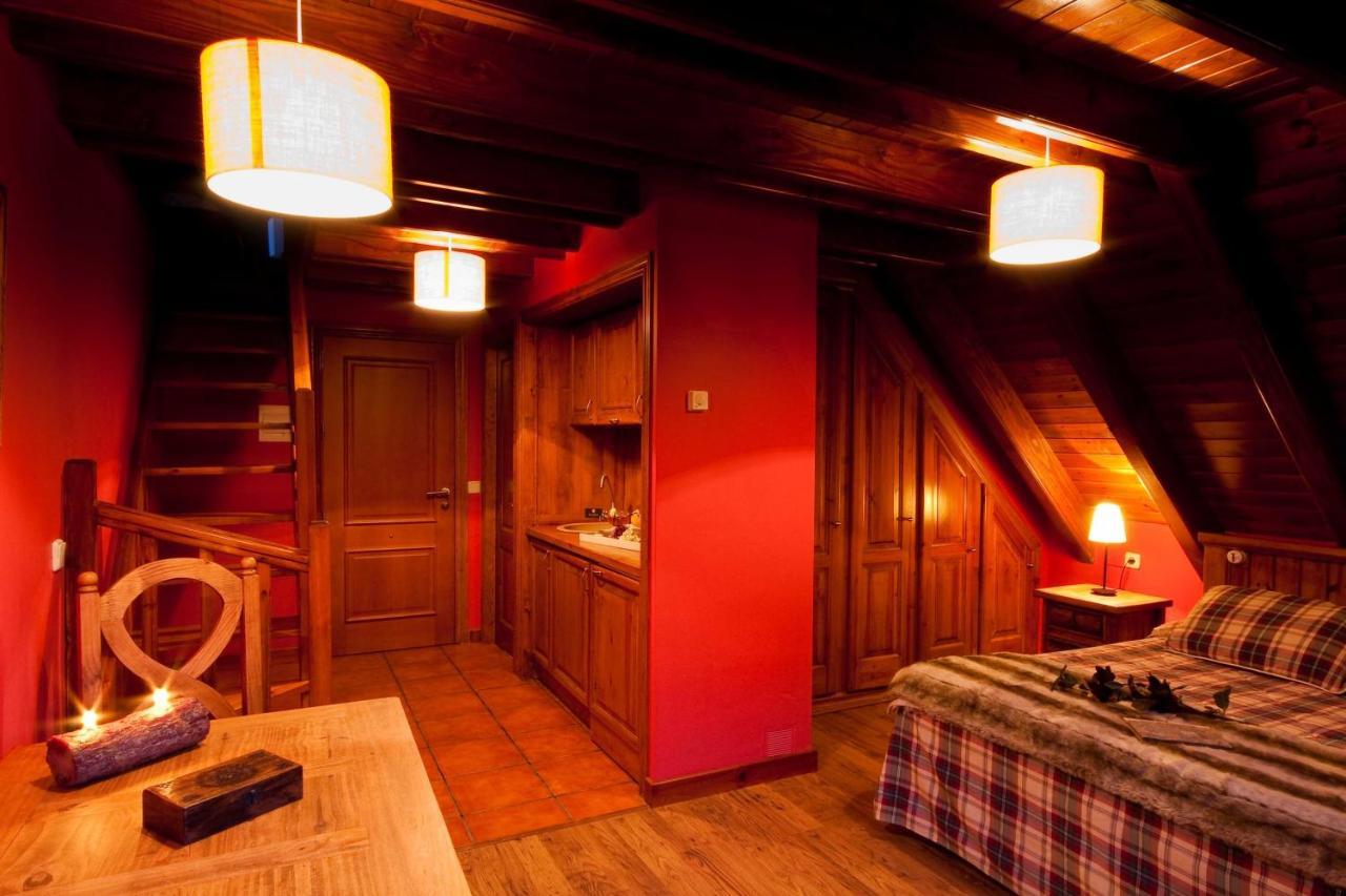 Gran Chalet Hotel & Petit Spa ビエルハ 部屋 写真